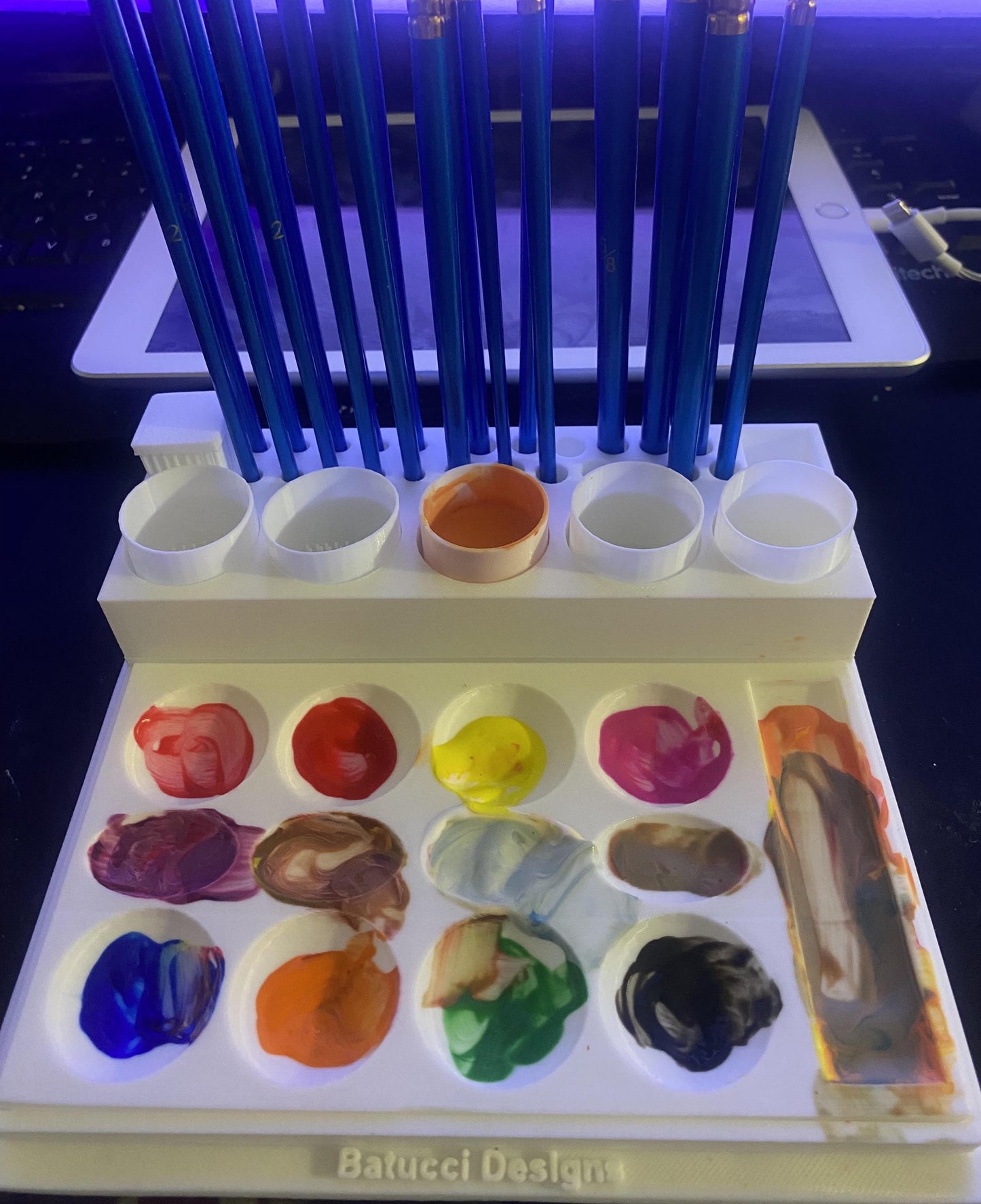 Painting kit - All in one w/ brush holder and buckets