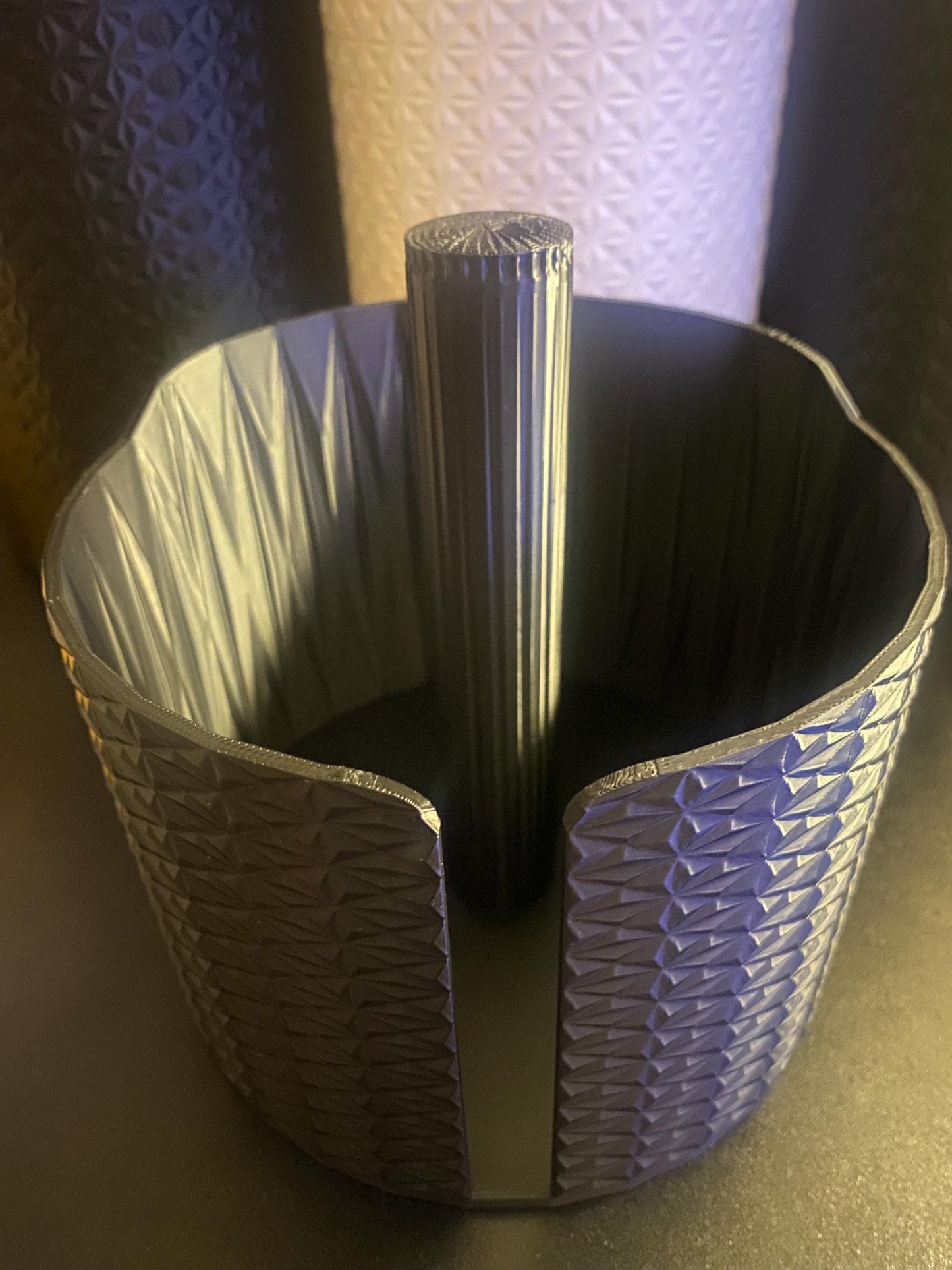 Paper towel holder